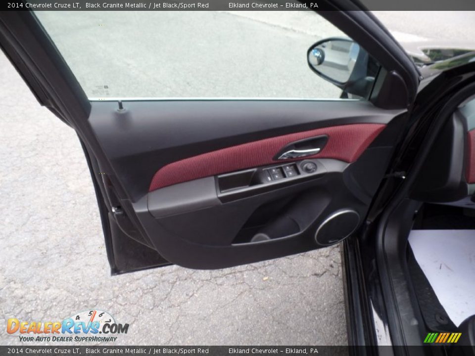 2014 Chevrolet Cruze LT Black Granite Metallic / Jet Black/Sport Red Photo #28