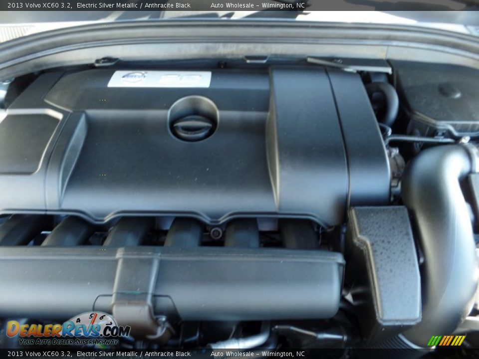 2013 Volvo XC60 3.2 Electric Silver Metallic / Anthracite Black Photo #6