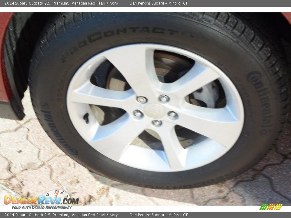 2014 Subaru Outback 2.5i Premium Venetian Red Pearl / Ivory Photo #22