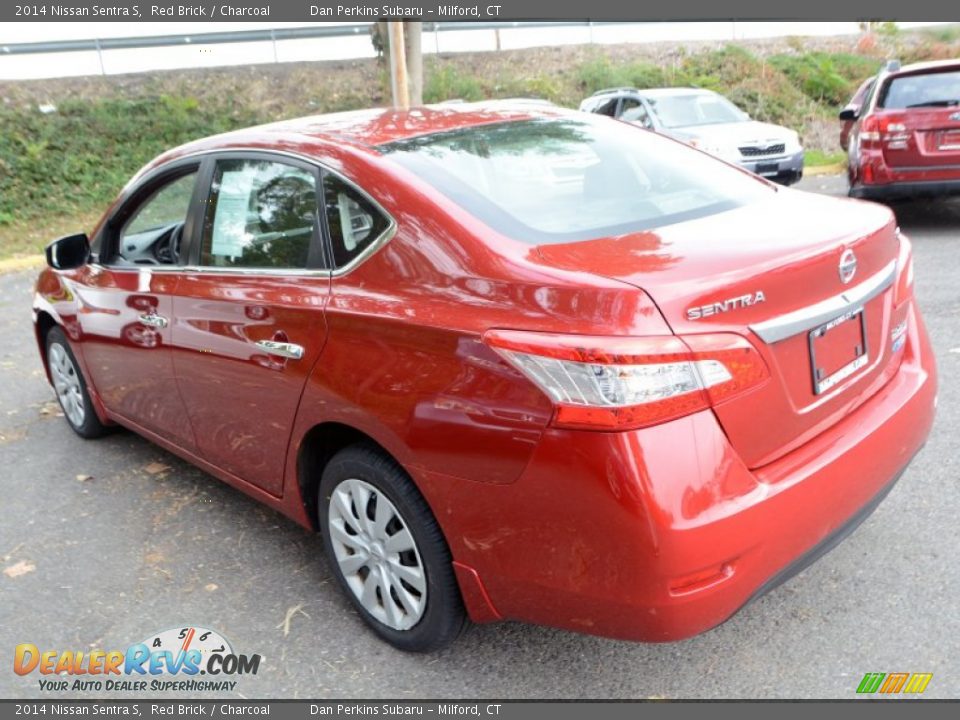 2014 Nissan Sentra S Red Brick / Charcoal Photo #10