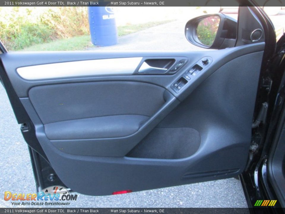 2011 Volkswagen Golf 4 Door TDI Black / Titan Black Photo #13