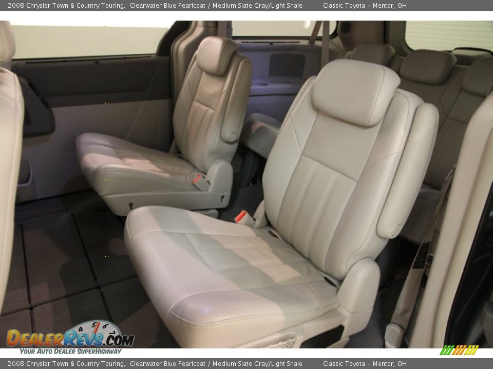 2008 Chrysler Town & Country Touring Clearwater Blue Pearlcoat / Medium Slate Gray/Light Shale Photo #23