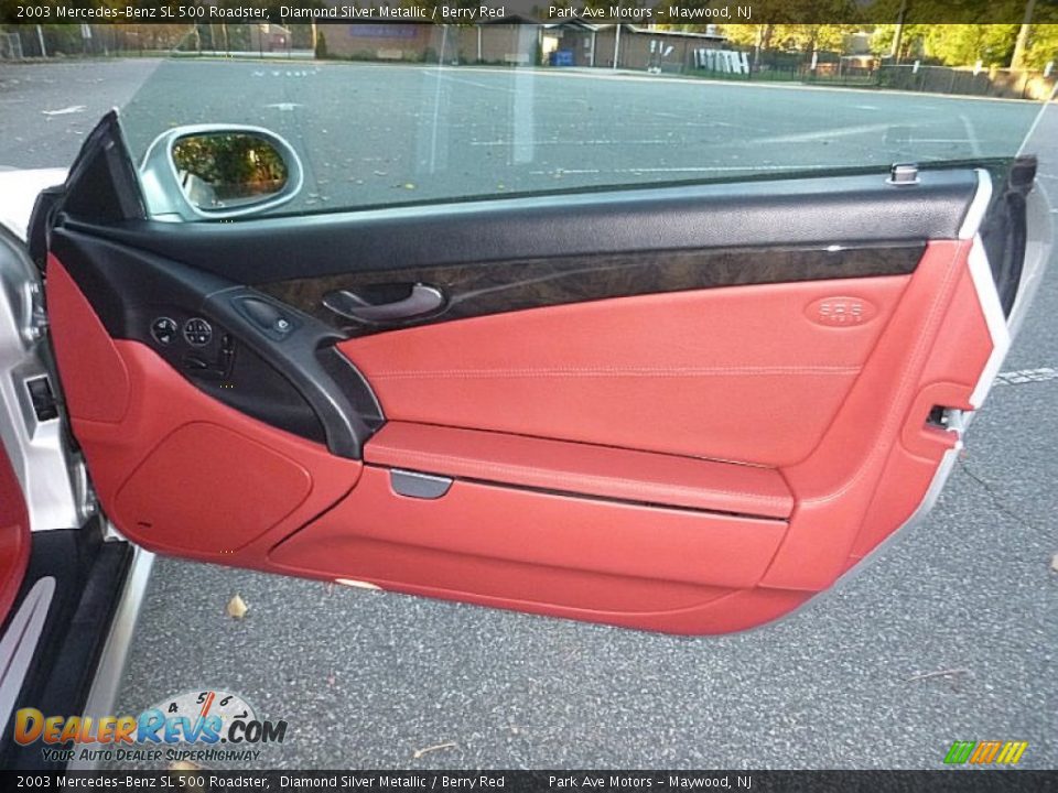 Door Panel of 2003 Mercedes-Benz SL 500 Roadster Photo #18