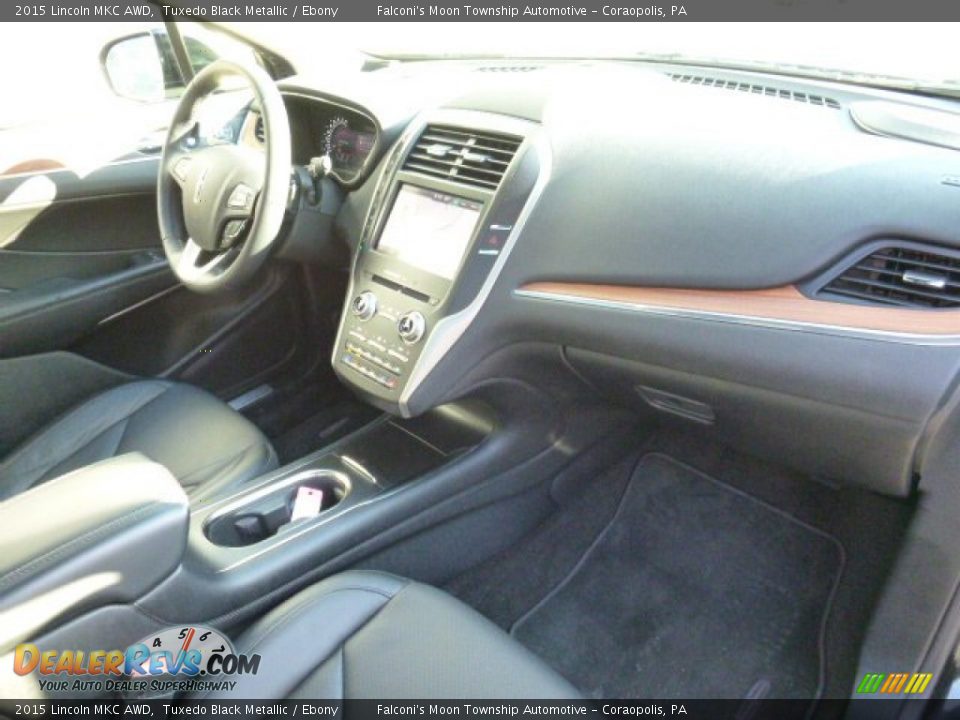 Dashboard of 2015 Lincoln MKC AWD Photo #10
