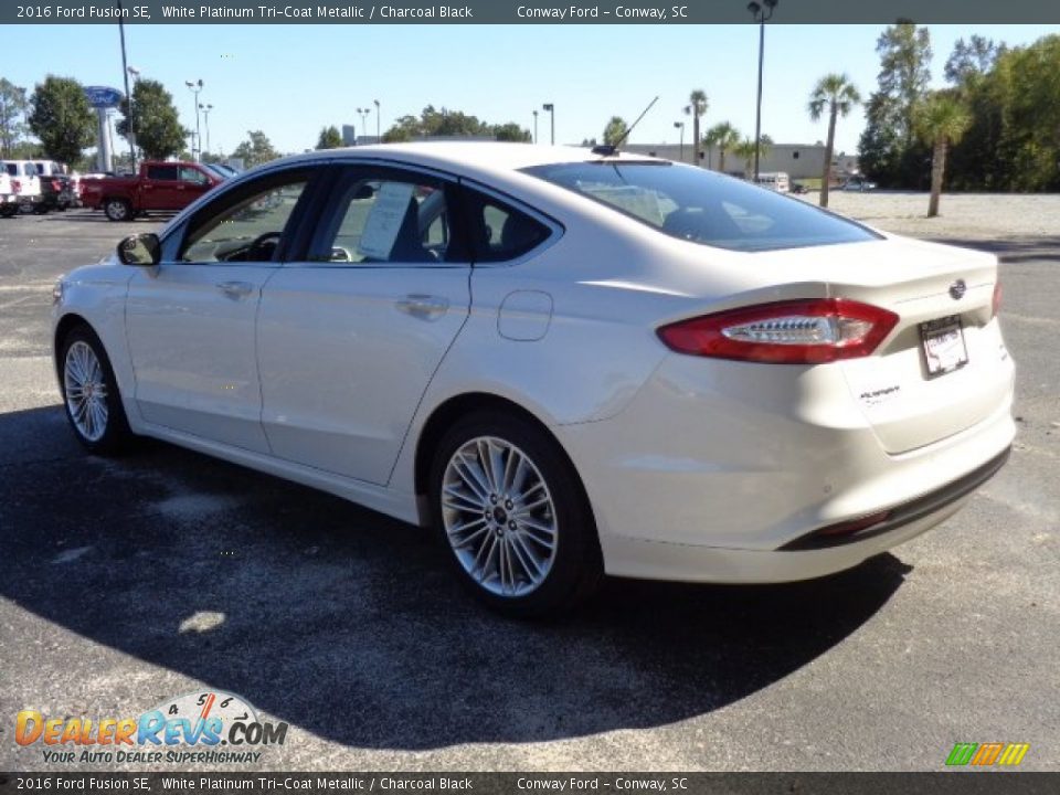 2016 Ford Fusion SE White Platinum Tri-Coat Metallic / Charcoal Black Photo #8