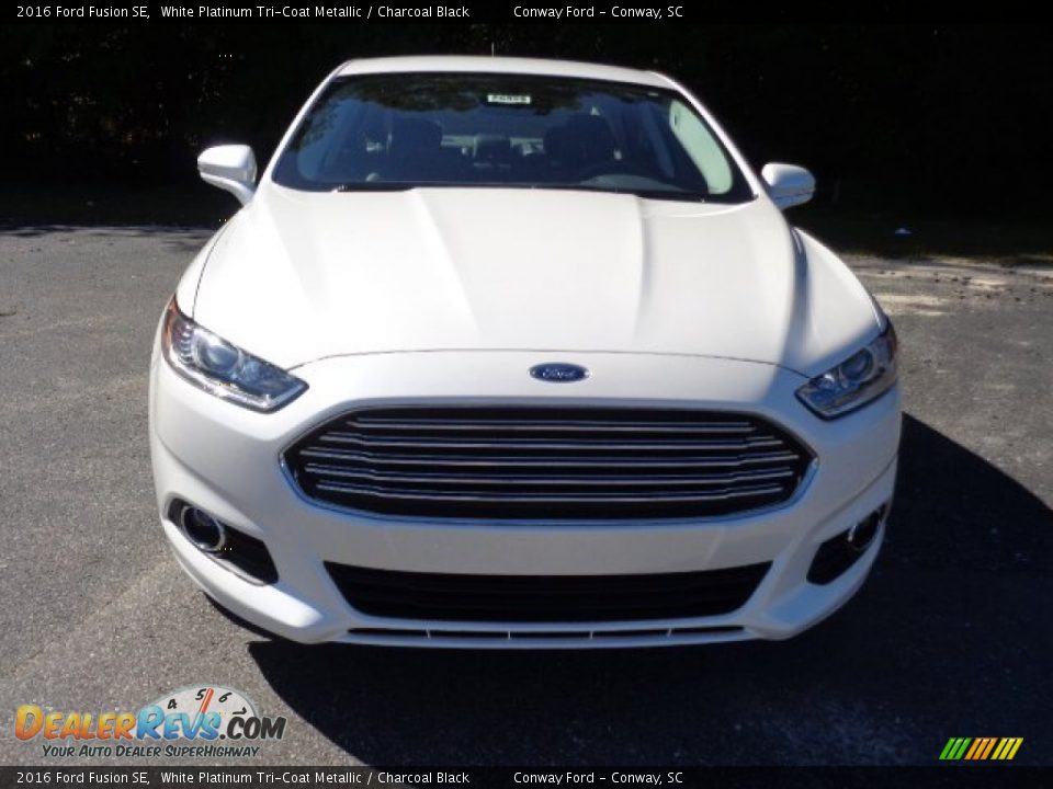 2016 Ford Fusion SE White Platinum Tri-Coat Metallic / Charcoal Black Photo #11