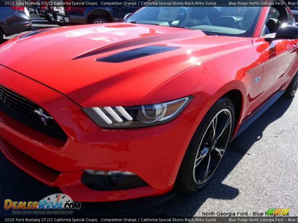 2016 Ford Mustang GT/CS California Special Coupe Competition Orange / California Special Ebony Black/Miko Suede Photo #26