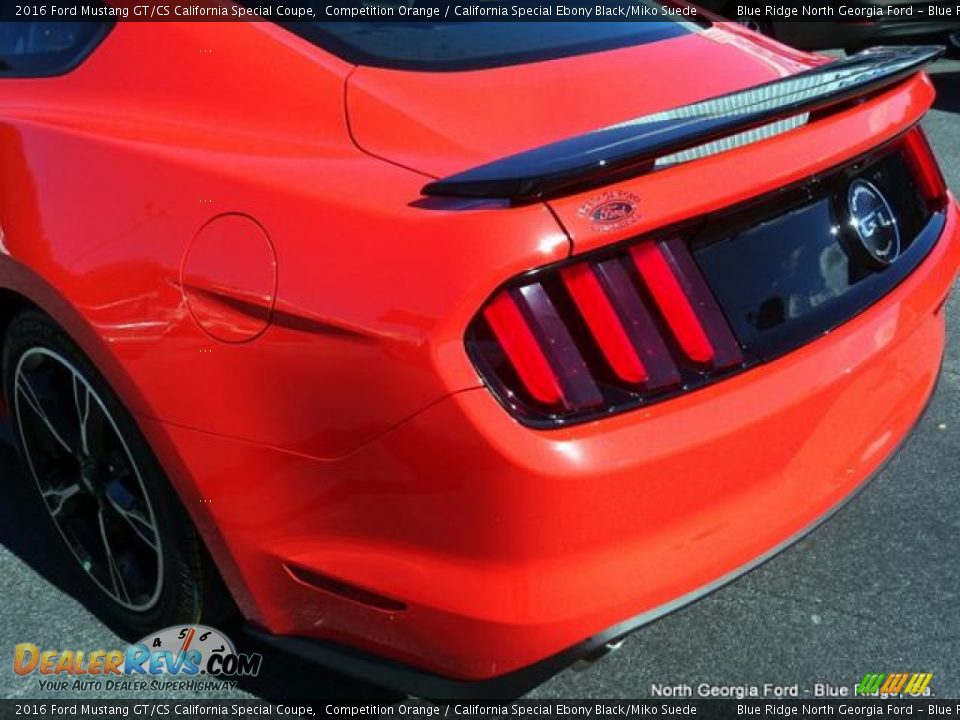 2016 Ford Mustang GT/CS California Special Coupe Competition Orange / California Special Ebony Black/Miko Suede Photo #29