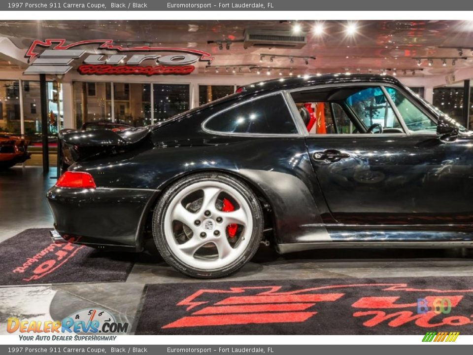 1997 Porsche 911 Carrera Coupe Black / Black Photo #11