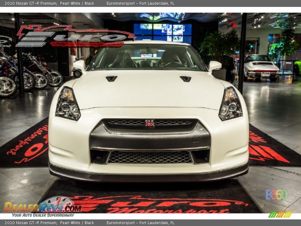 2010 Nissan GT-R Premium Pearl White / Black Photo #16