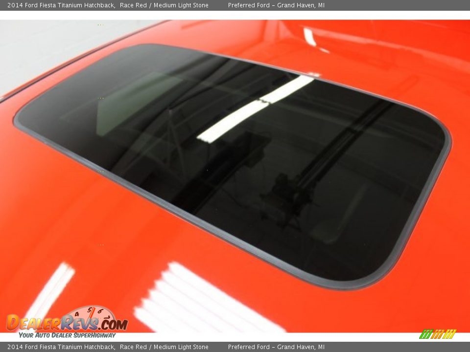 2014 Ford Fiesta Titanium Hatchback Race Red / Medium Light Stone Photo #9