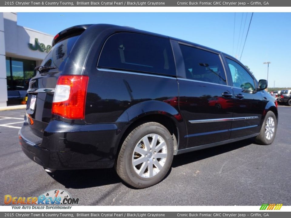 2015 Chrysler Town & Country Touring Brilliant Black Crystal Pearl / Black/Light Graystone Photo #7