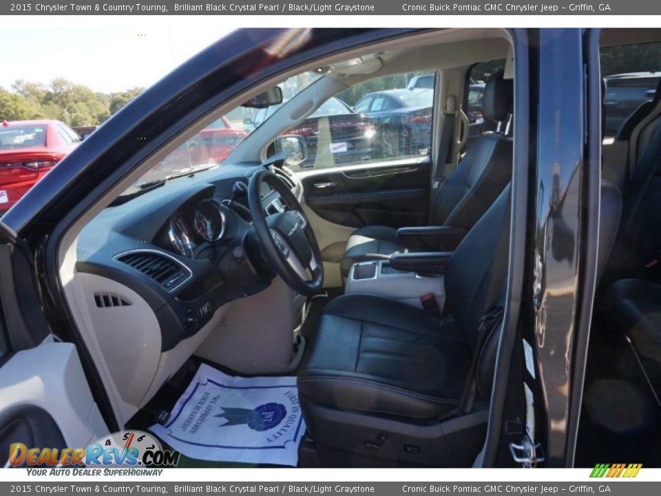 2015 Chrysler Town & Country Touring Brilliant Black Crystal Pearl / Black/Light Graystone Photo #9