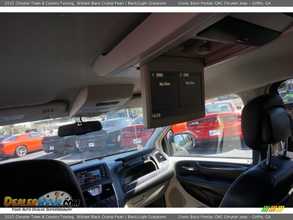 2015 Chrysler Town & Country Touring Brilliant Black Crystal Pearl / Black/Light Graystone Photo #13