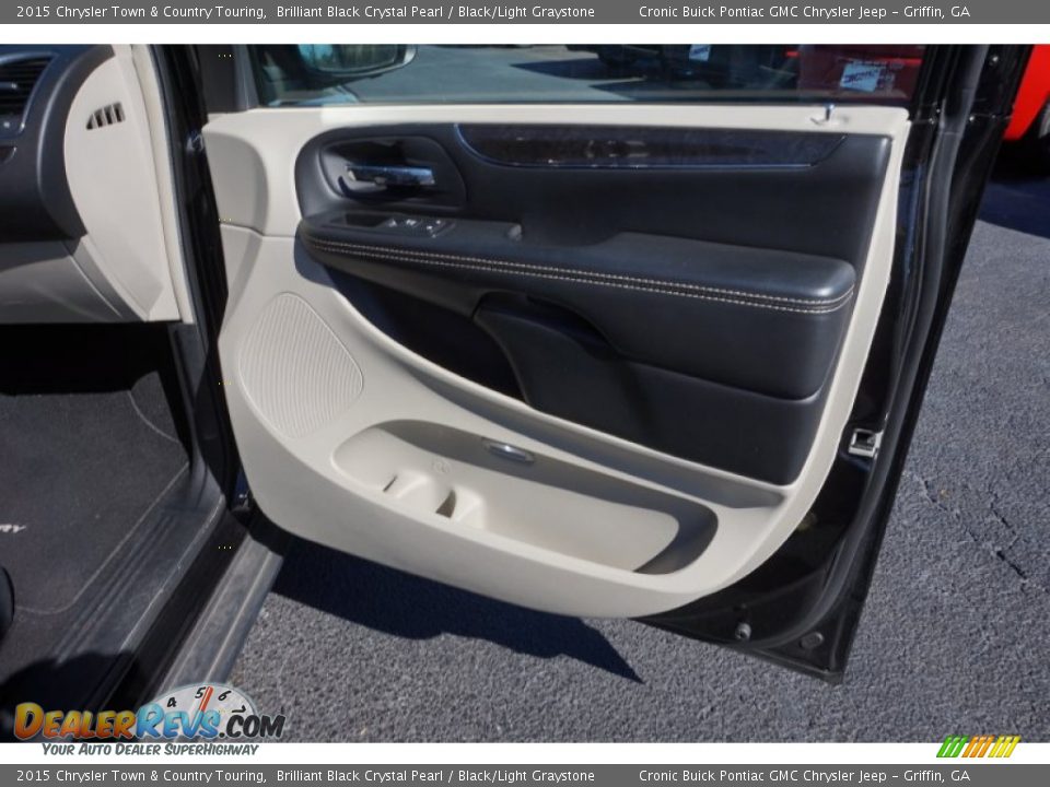 2015 Chrysler Town & Country Touring Brilliant Black Crystal Pearl / Black/Light Graystone Photo #21