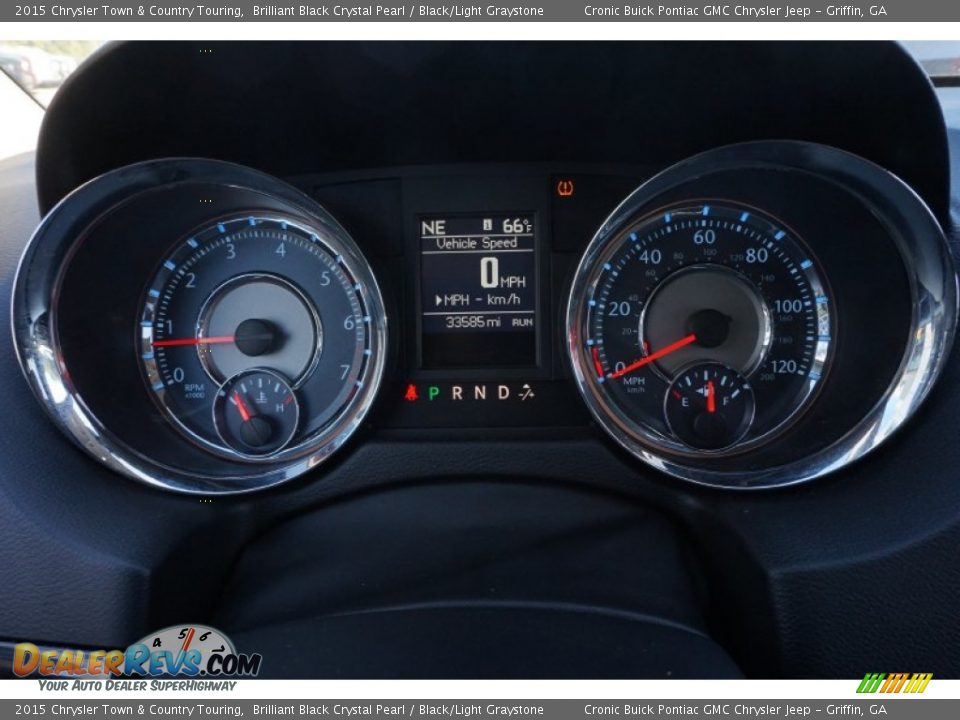 2015 Chrysler Town & Country Touring Brilliant Black Crystal Pearl / Black/Light Graystone Photo #22