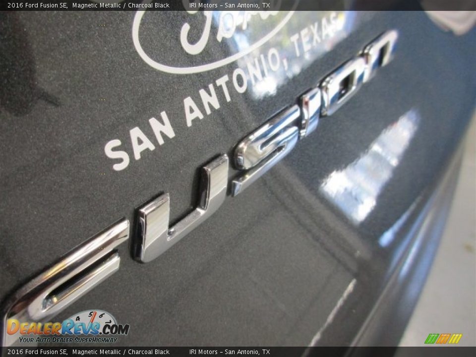 2016 Ford Fusion SE Magnetic Metallic / Charcoal Black Photo #6