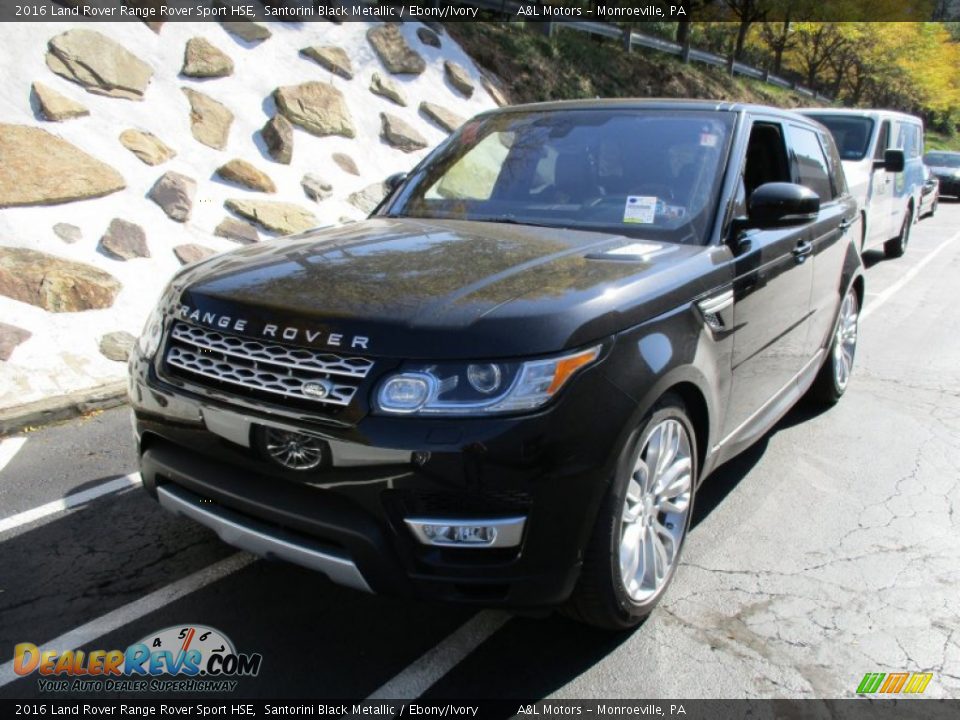 Front 3/4 View of 2016 Land Rover Range Rover Sport HSE Photo #9