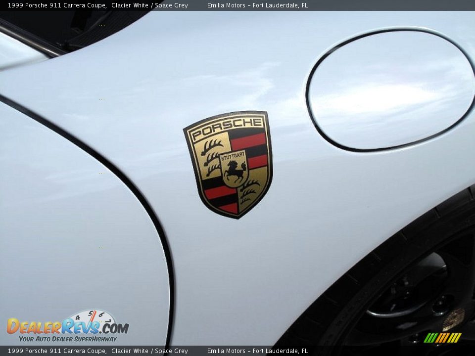 1999 Porsche 911 Carrera Coupe Logo Photo #24