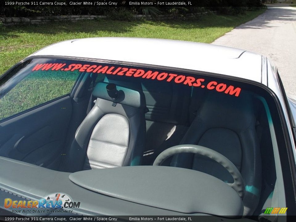 1999 Porsche 911 Carrera Coupe Glacier White / Space Grey Photo #31