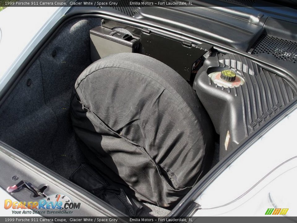 1999 Porsche 911 Carrera Coupe Glacier White / Space Grey Photo #58