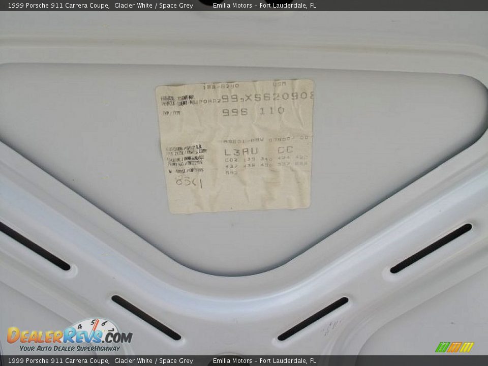 1999 Porsche 911 Carrera Coupe Glacier White / Space Grey Photo #61