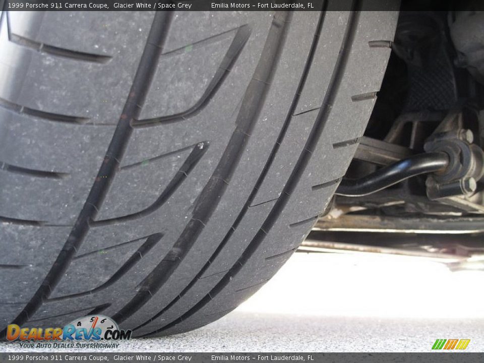 1999 Porsche 911 Carrera Coupe Glacier White / Space Grey Photo #73