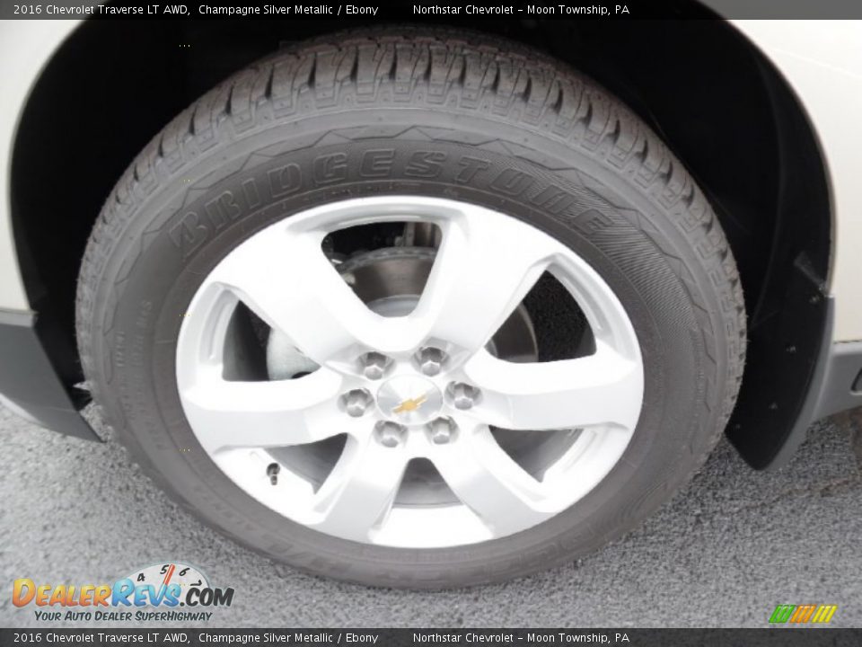2016 Chevrolet Traverse LT AWD Champagne Silver Metallic / Ebony Photo #10