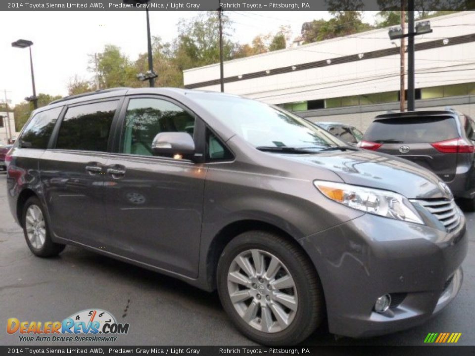 Front 3/4 View of 2014 Toyota Sienna Limited AWD Photo #1