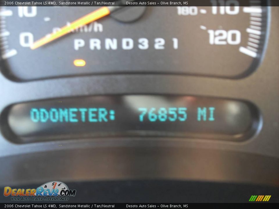 2006 Chevrolet Tahoe LS 4WD Sandstone Metallic / Tan/Neutral Photo #9