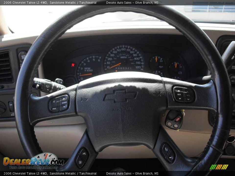 2006 Chevrolet Tahoe LS 4WD Sandstone Metallic / Tan/Neutral Photo #10