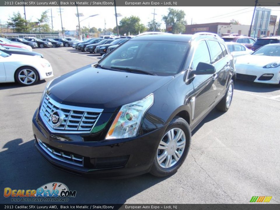Front 3/4 View of 2013 Cadillac SRX Luxury AWD Photo #1