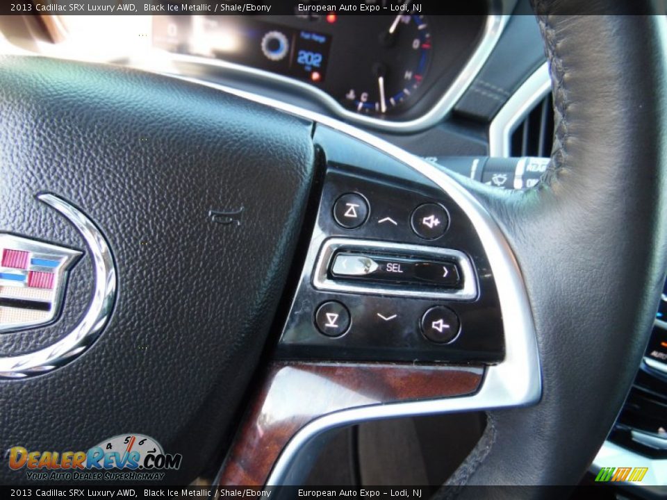 Controls of 2013 Cadillac SRX Luxury AWD Photo #21