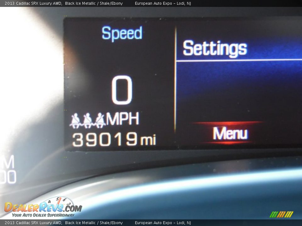 2013 Cadillac SRX Luxury AWD Black Ice Metallic / Shale/Ebony Photo #24
