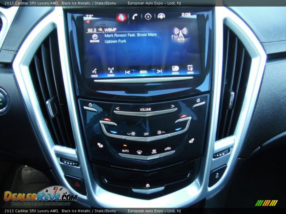 Controls of 2013 Cadillac SRX Luxury AWD Photo #27