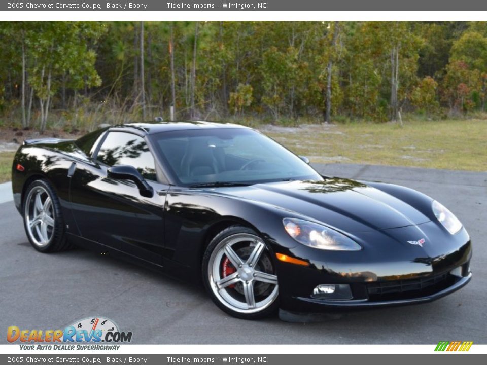 2005 Chevrolet Corvette Coupe Black / Ebony Photo #2