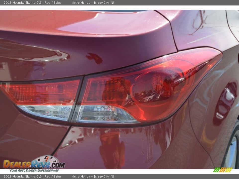 2013 Hyundai Elantra GLS Red / Beige Photo #21