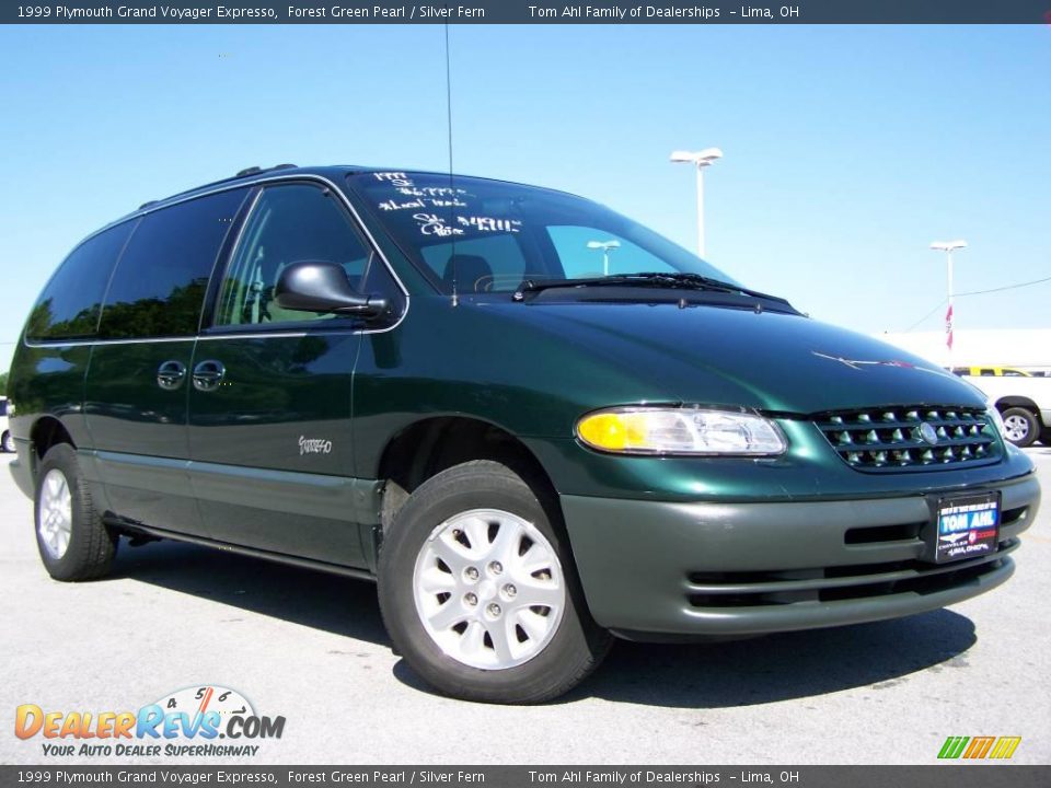 1999 Plymouth Grand Voyager Expresso Forest Green Pearl / Silver Fern Photo #1