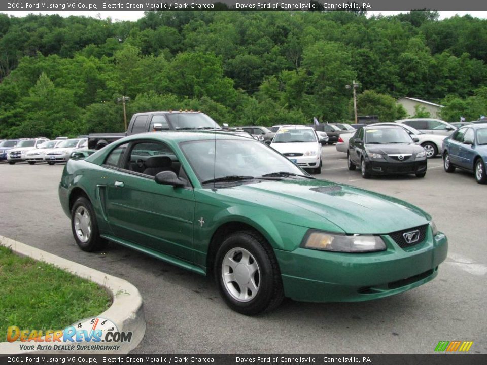 2001 Ford Mustang V6 Coupe Electric Green Metallic / Dark Charcoal Photo #5