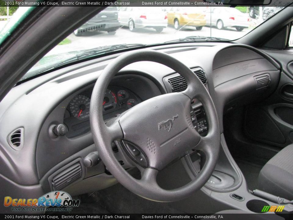 2001 Ford Mustang V6 Coupe Electric Green Metallic / Dark Charcoal Photo #8