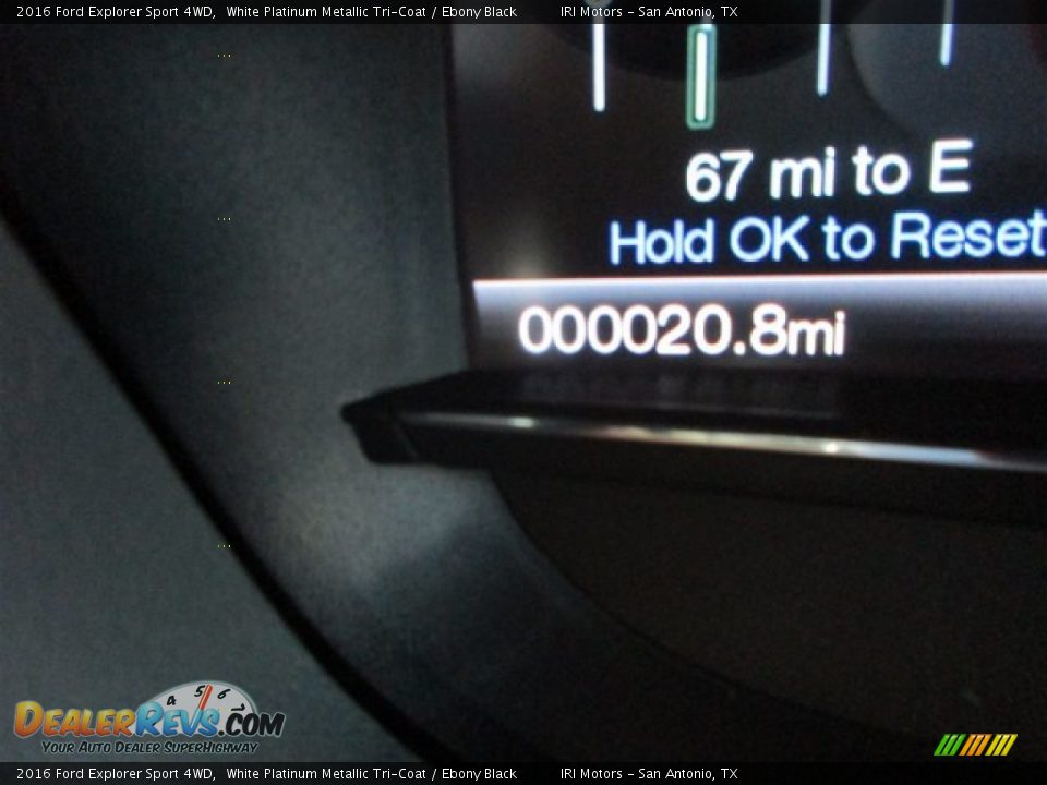 2016 Ford Explorer Sport 4WD White Platinum Metallic Tri-Coat / Ebony Black Photo #24