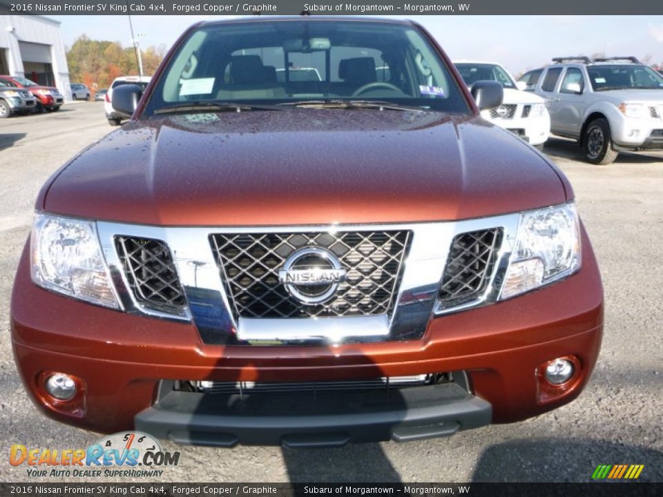 2016 Nissan Frontier SV King Cab 4x4 Forged Copper / Graphite Photo #13
