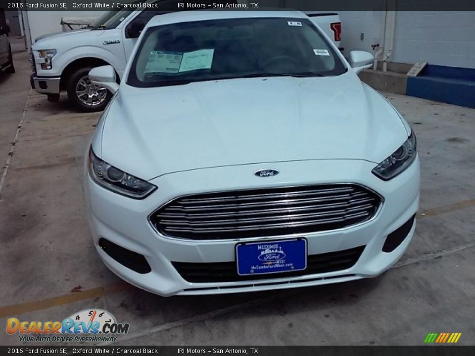 2016 Ford Fusion SE Oxford White / Charcoal Black Photo #10
