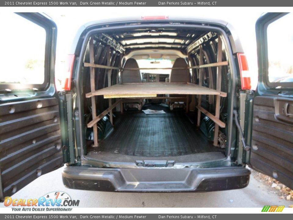 2011 Chevrolet Express 1500 Work Van Dark Green Metallic / Medium Pewter Photo #9