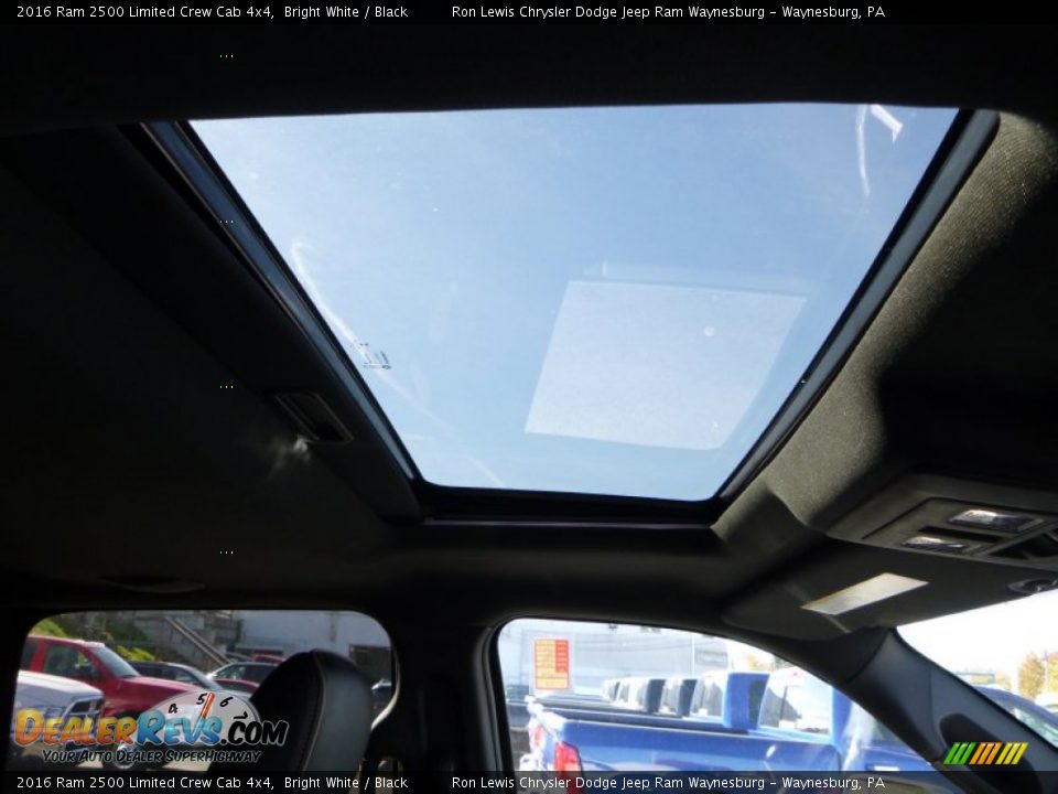 2016 Ram 2500 Limited Crew Cab 4x4 Bright White / Black Photo #12