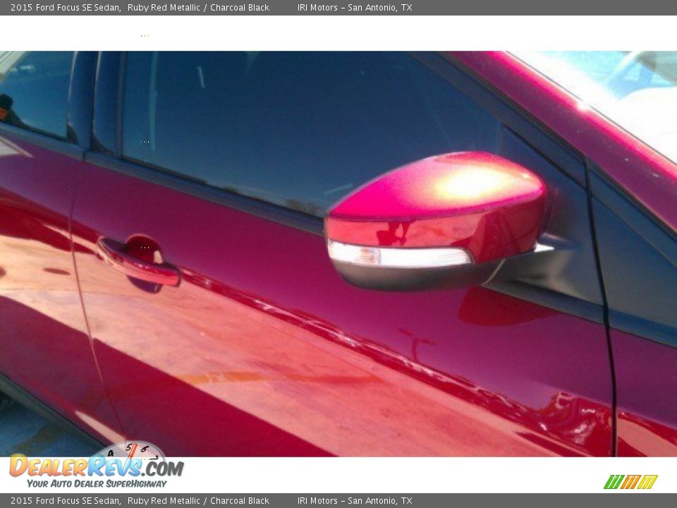2015 Ford Focus SE Sedan Ruby Red Metallic / Charcoal Black Photo #6