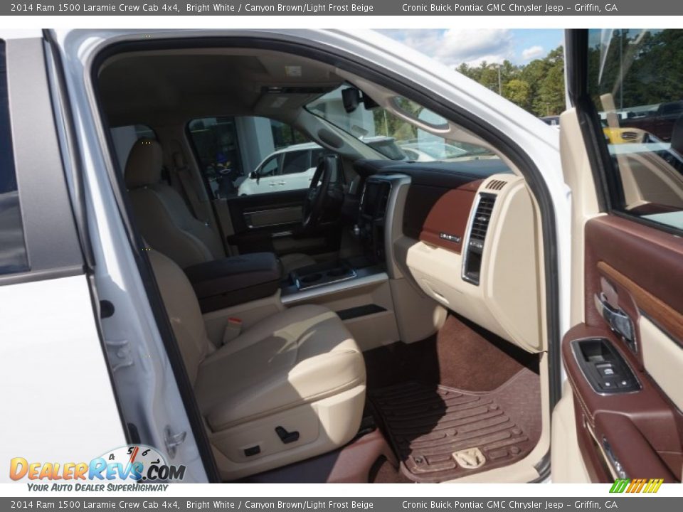 2014 Ram 1500 Laramie Crew Cab 4x4 Bright White / Canyon Brown/Light Frost Beige Photo #20