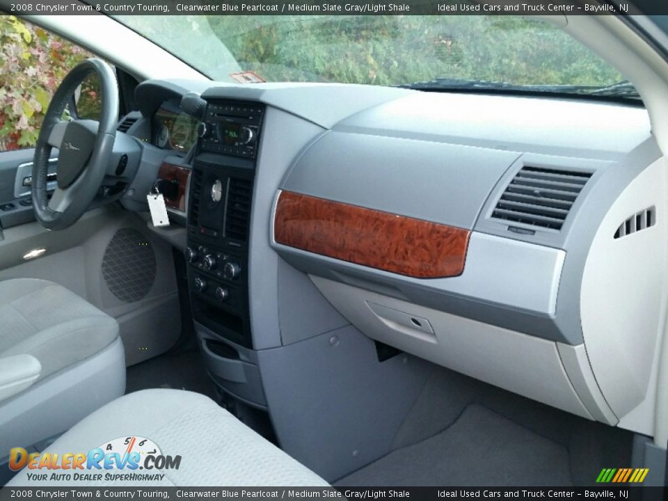 2008 Chrysler Town & Country Touring Clearwater Blue Pearlcoat / Medium Slate Gray/Light Shale Photo #9