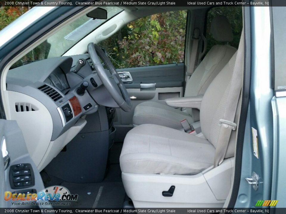2008 Chrysler Town & Country Touring Clearwater Blue Pearlcoat / Medium Slate Gray/Light Shale Photo #17