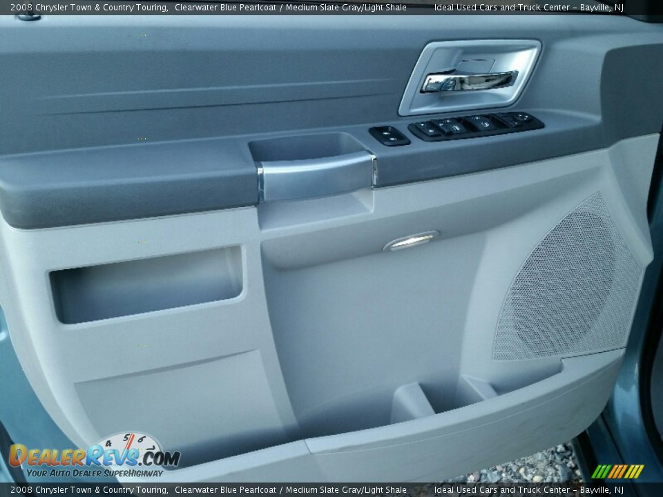 2008 Chrysler Town & Country Touring Clearwater Blue Pearlcoat / Medium Slate Gray/Light Shale Photo #21